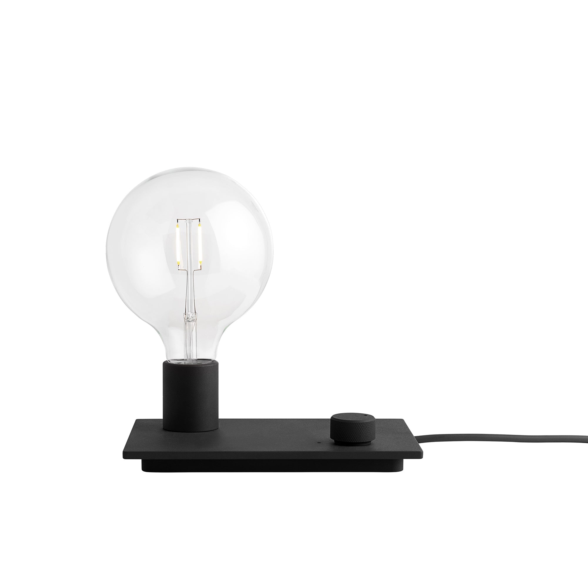 Muuto Control LED valaisin musta - Laatukaluste