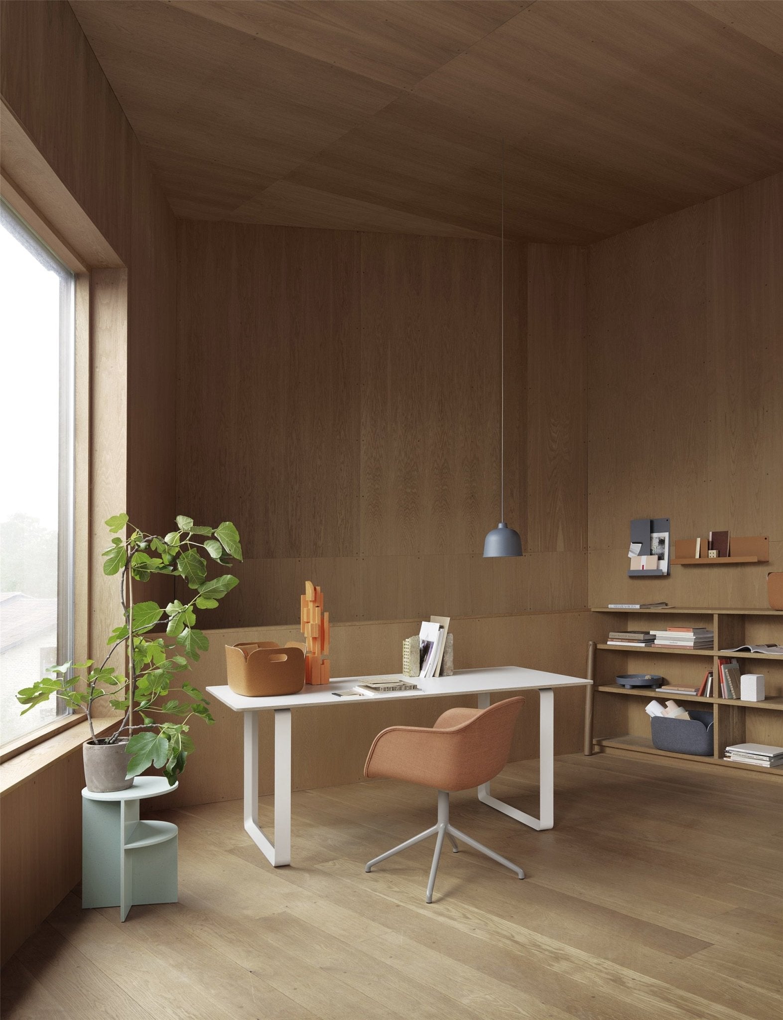 Muuto Folded hylly XS harmaa - Laatukaluste