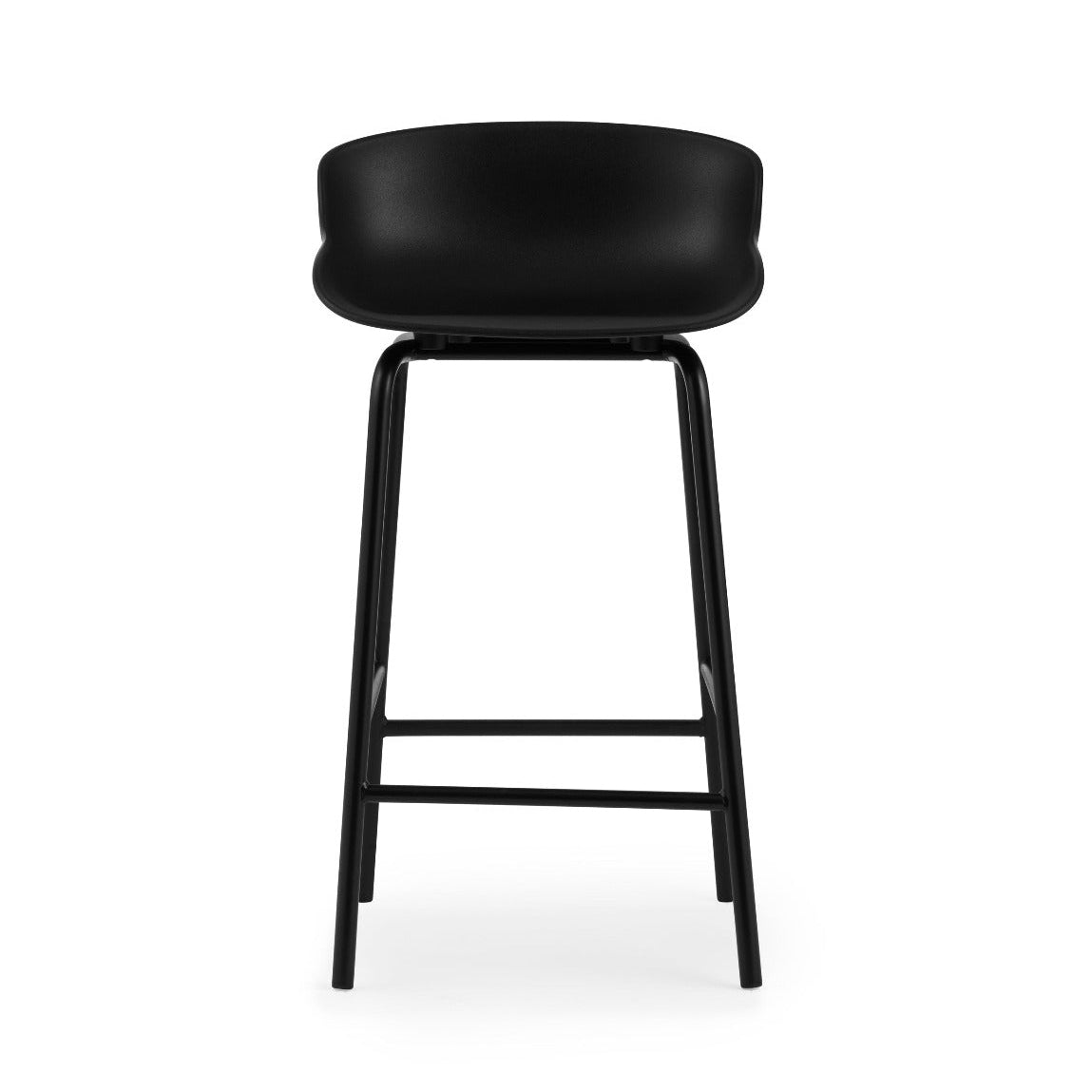 Normann Copenhagen Hyg baarituoli 65cm musta - Laatukaluste